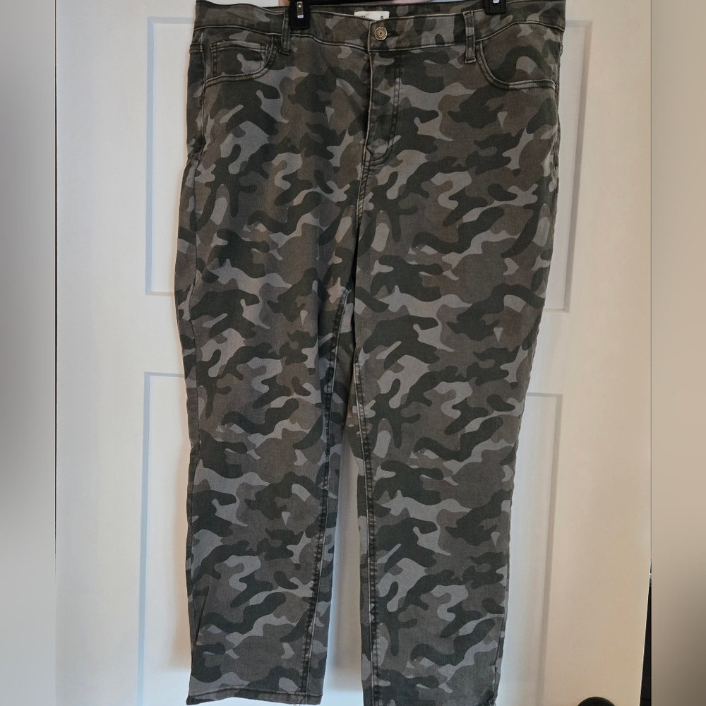 M Jeans Camouflage Ankle Jeans